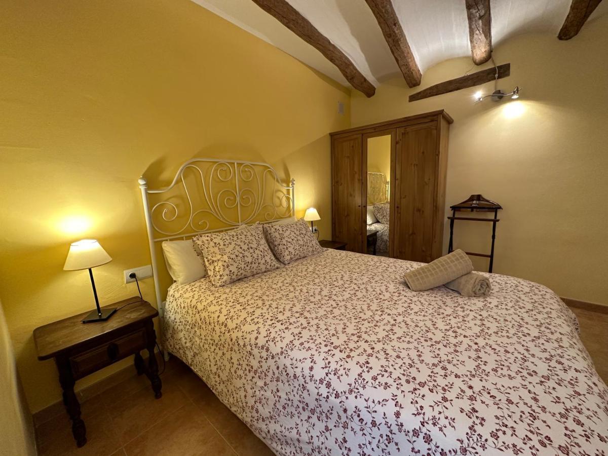 Cal Pedret Guest House Riudecanyes ภายนอก รูปภาพ