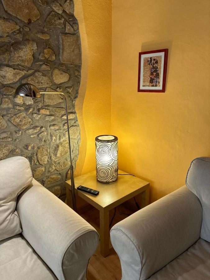 Cal Pedret Guest House Riudecanyes ภายนอก รูปภาพ
