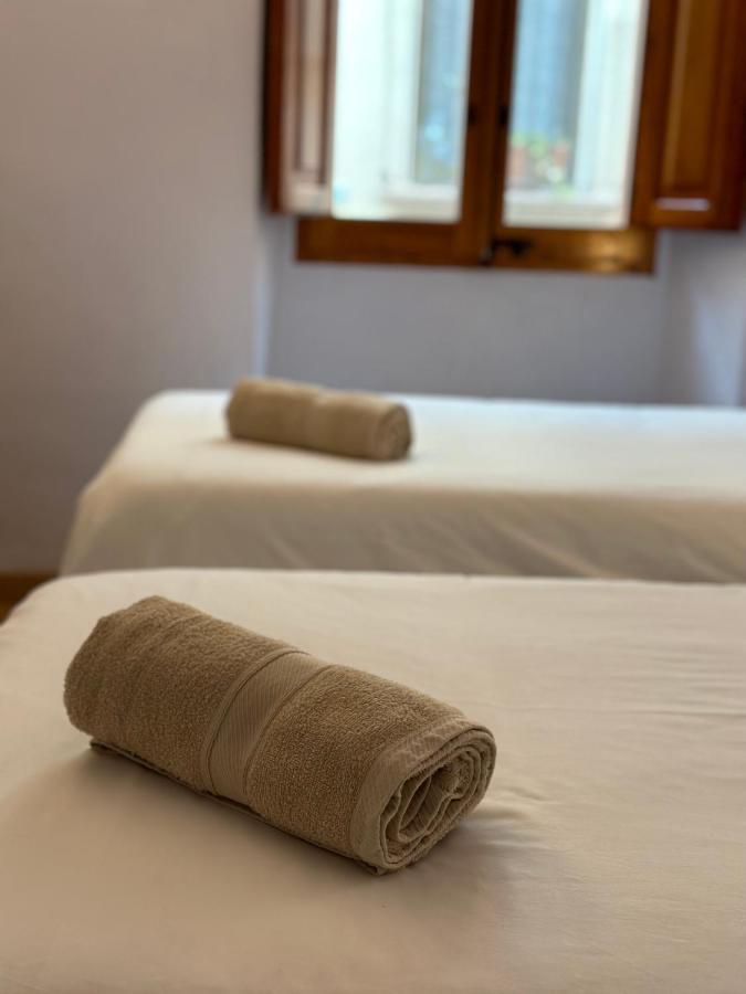 Cal Pedret Guest House Riudecanyes ภายนอก รูปภาพ